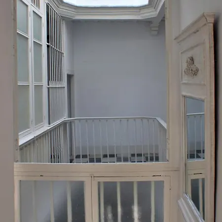 Sagasta Apartment *