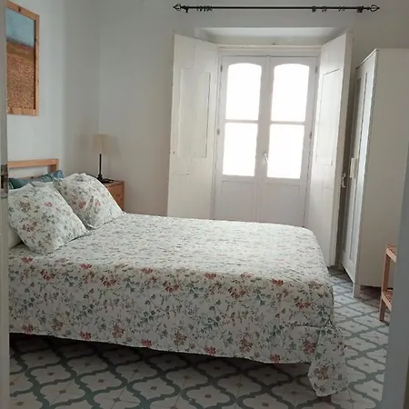 Sagasta Apartamento *